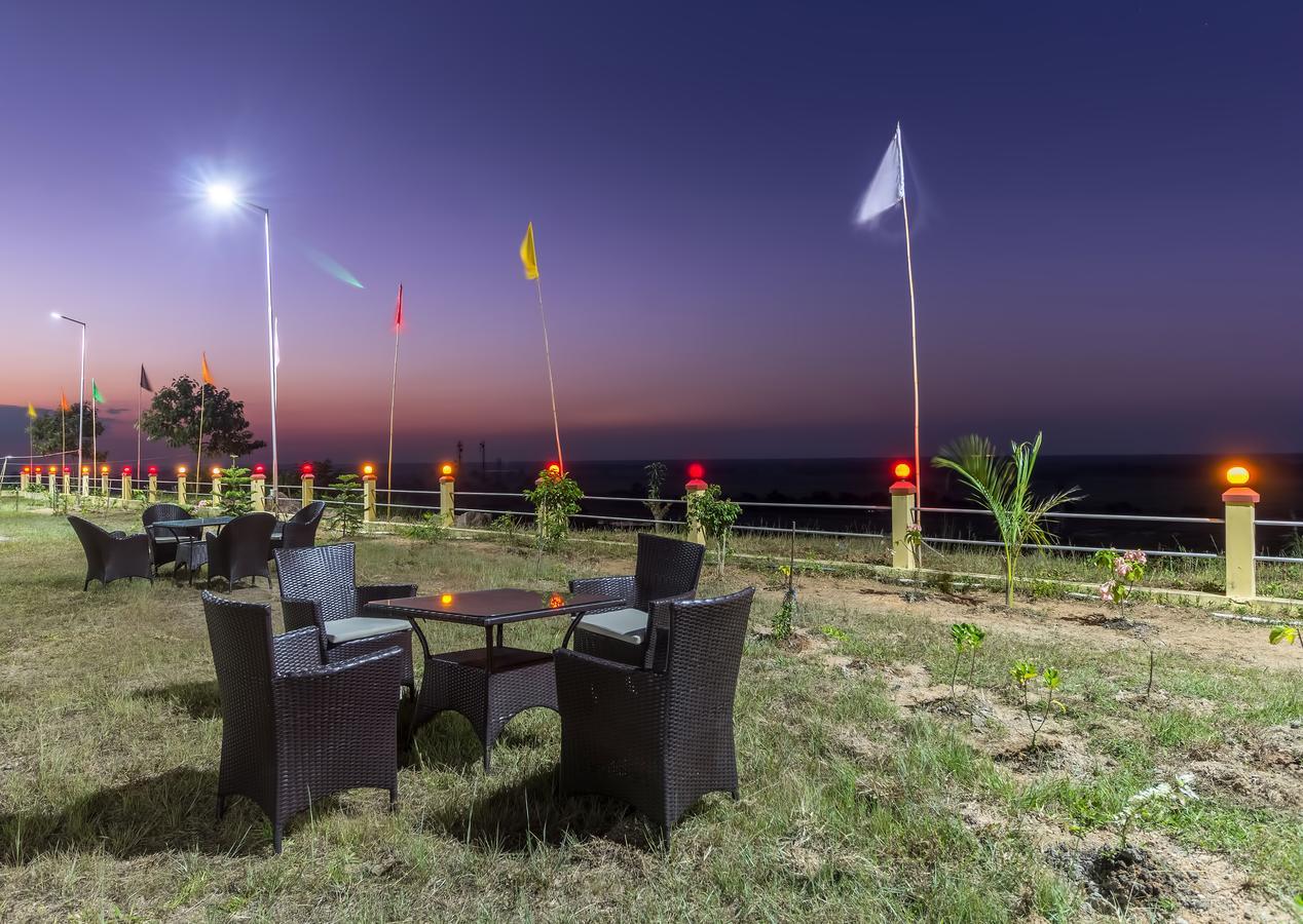 La Vue Resort Kaziranga Bagian luar foto