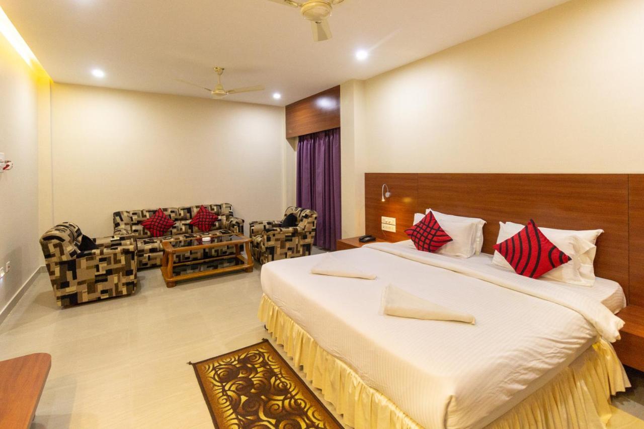 La Vue Resort Kaziranga Bagian luar foto
