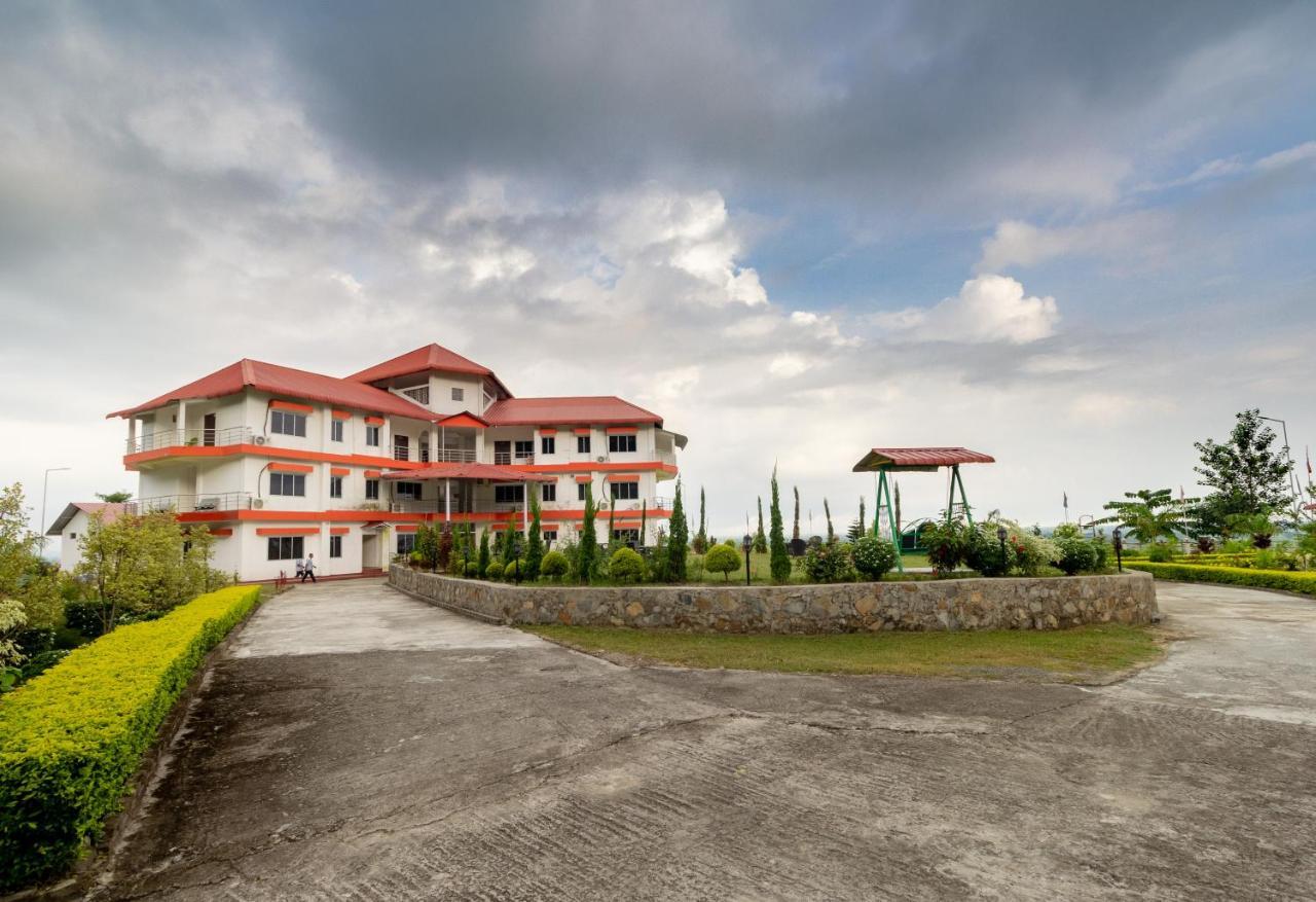 La Vue Resort Kaziranga Bagian luar foto