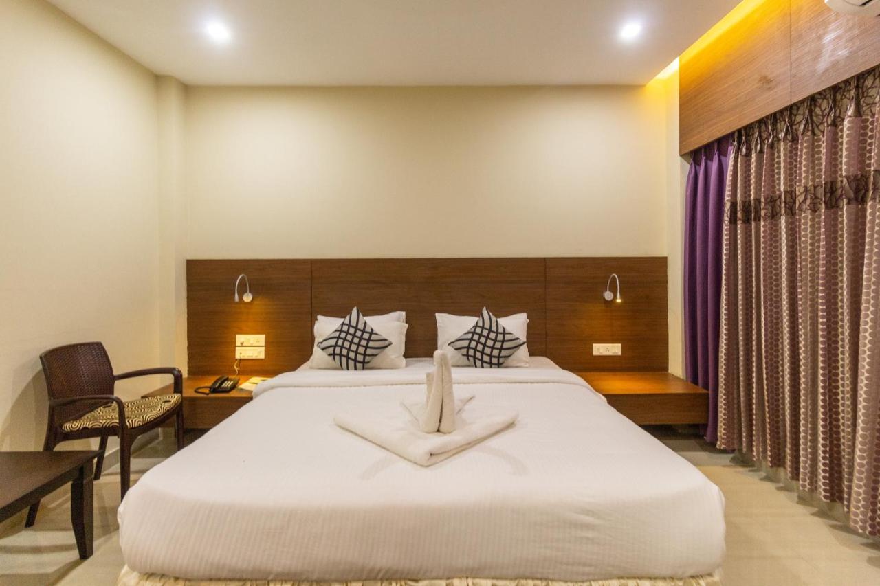 La Vue Resort Kaziranga Bagian luar foto