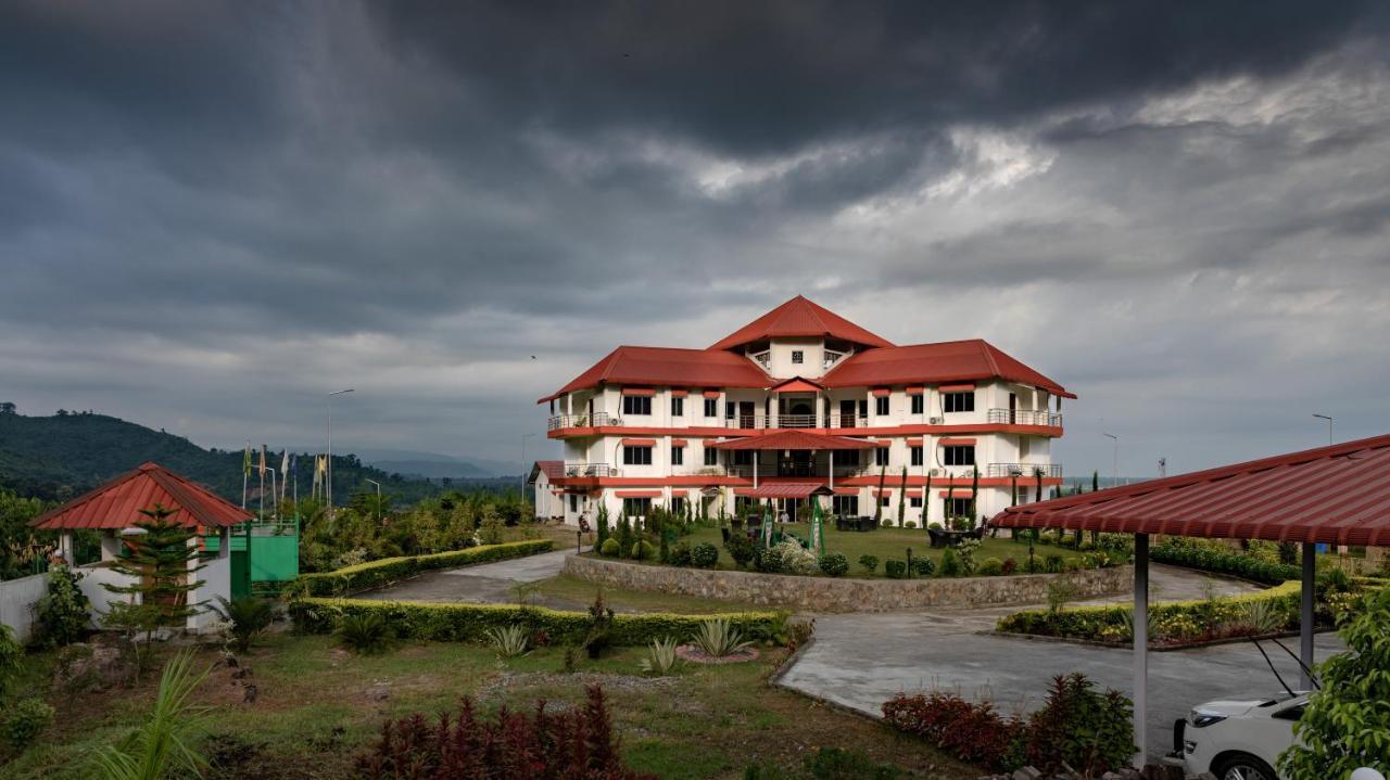 La Vue Resort Kaziranga Bagian luar foto