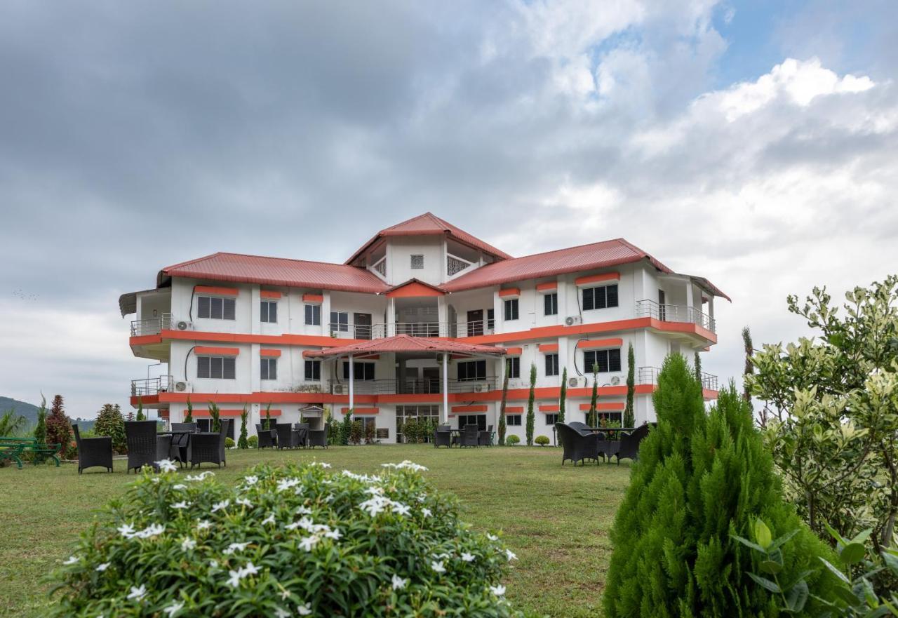La Vue Resort Kaziranga Bagian luar foto